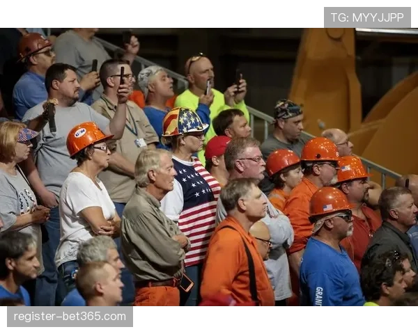 亚历山大末,节爆发,霍姆格伦,星空体育官方网站,星空体育App,星空体育直播,星空体育平台,星空体育入口